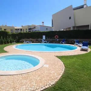 V2 Luxury Alvor
